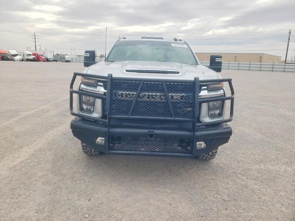 2022 Chevrolet Silverado K3500 LT