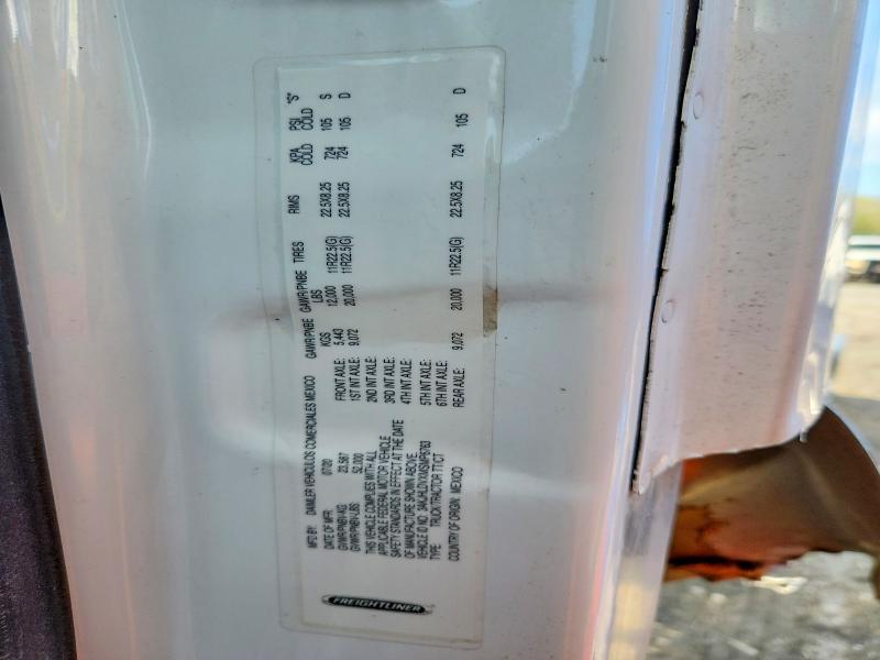 2021 Freigliner 2021 Freightliner Cascadia 113 Semi Truck