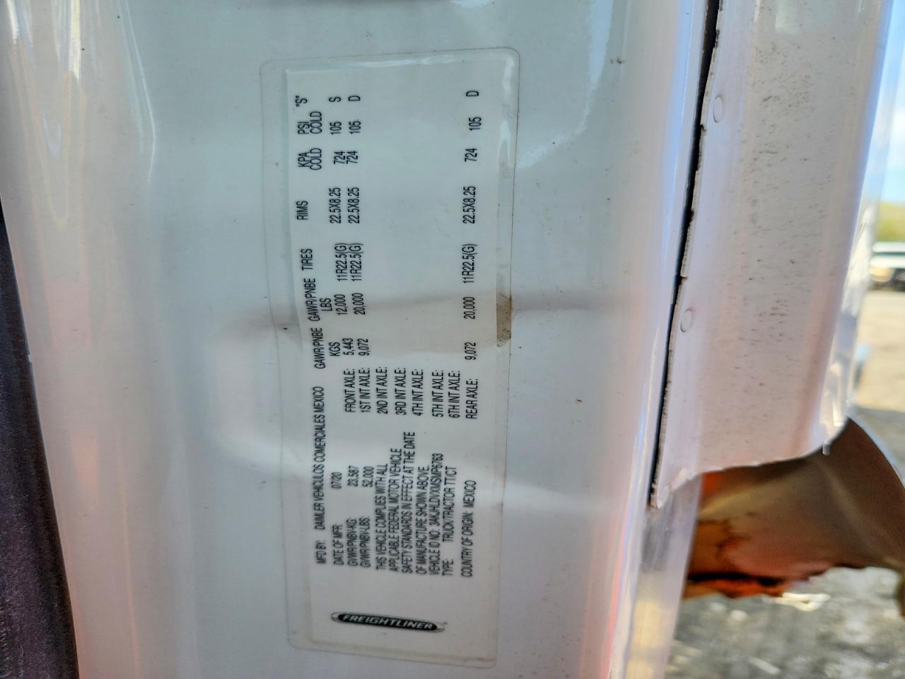 2021 Freigliner 2021 Freightliner Cascadia 113 Semi Truck