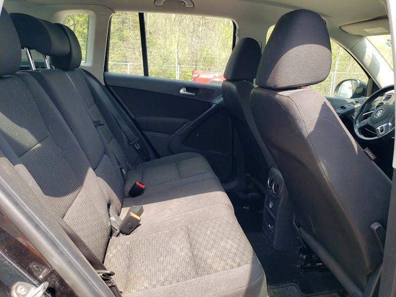 2015 Volkswagen Tiguan s