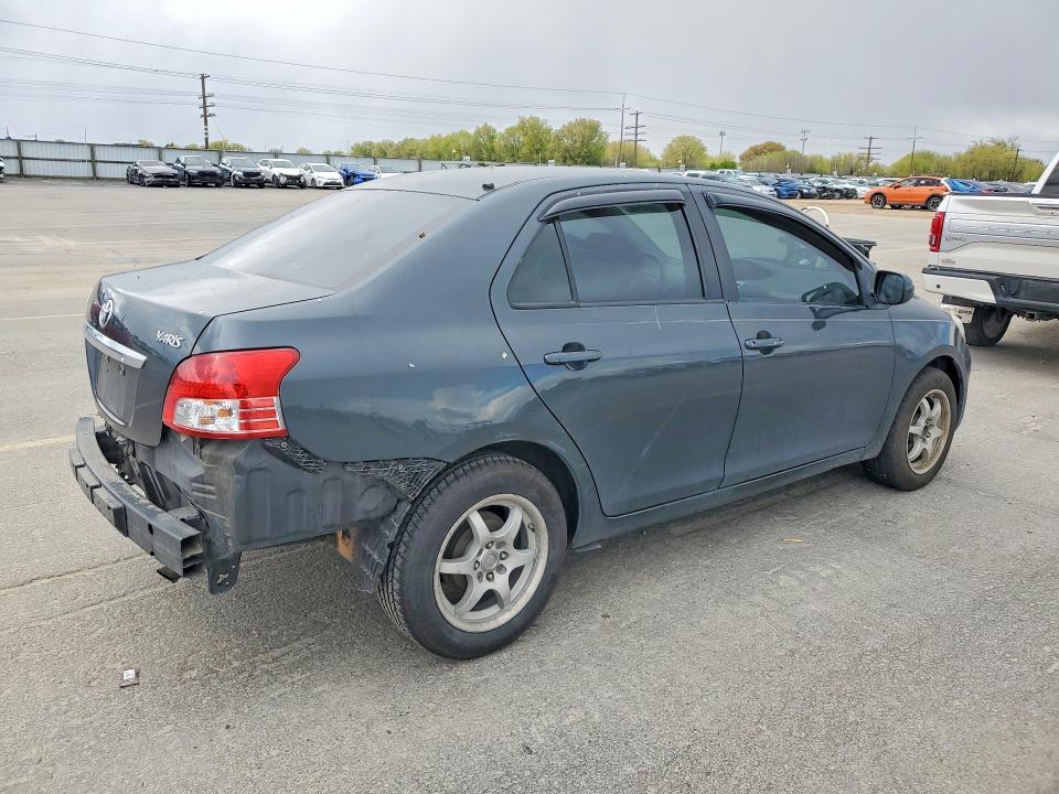 2010 Toyota Yaris Base