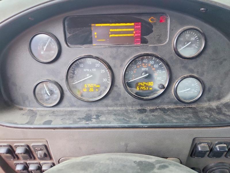 2016 Peterbilt 325-TOW Truck