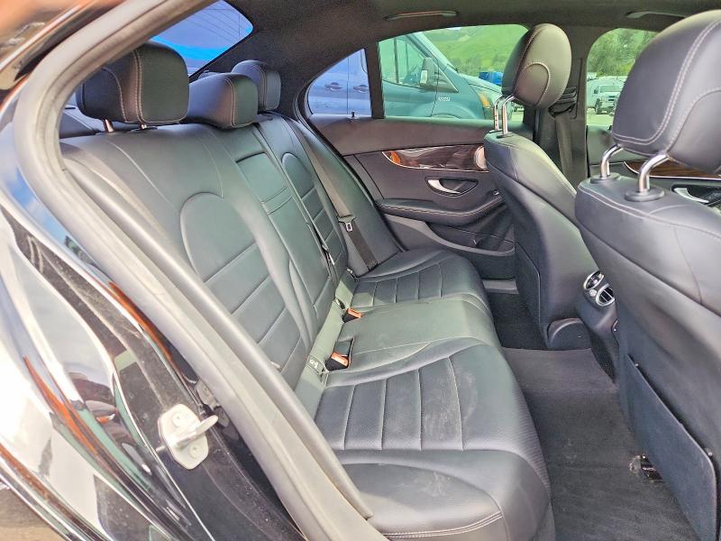 2021 Mercedes-Benz C300