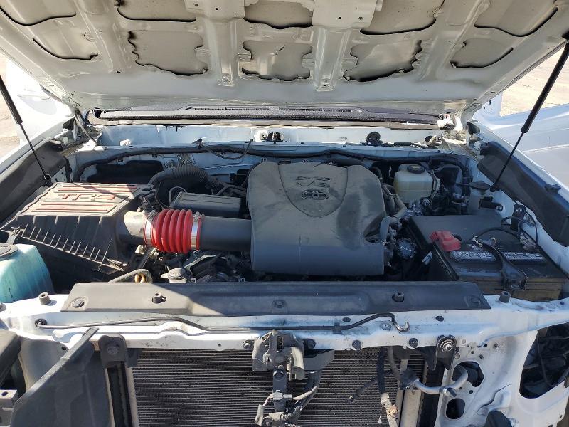 2020 Toyota Tacoma trd Off-road