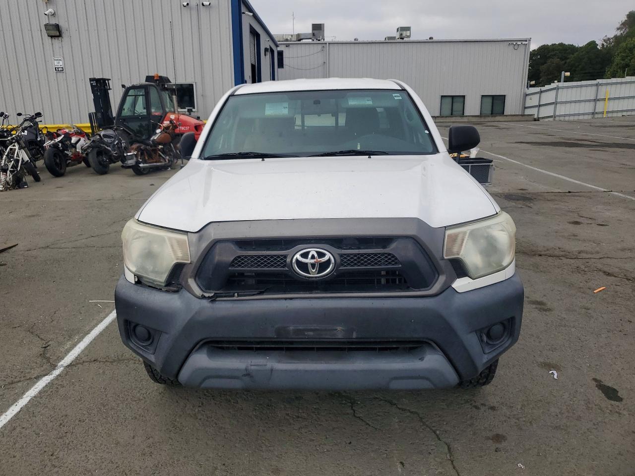 2014 Toyota Tacoma Base
