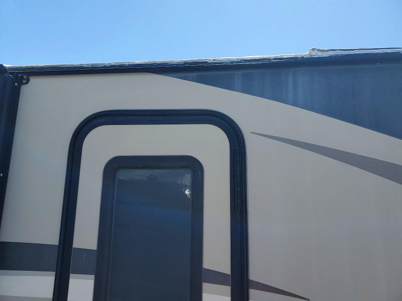 2017 Cougar Trailers