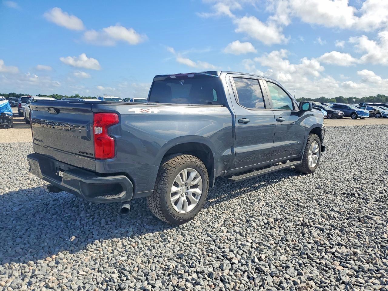 2022 Chevrolet Silverado LTD K1500 Custom