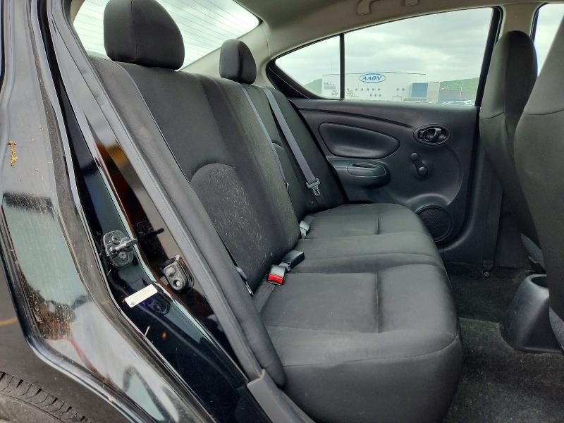 2017 Nissan Versa 1.6 s