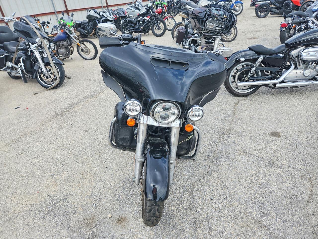 2023 Harley-Davidson Flhtk