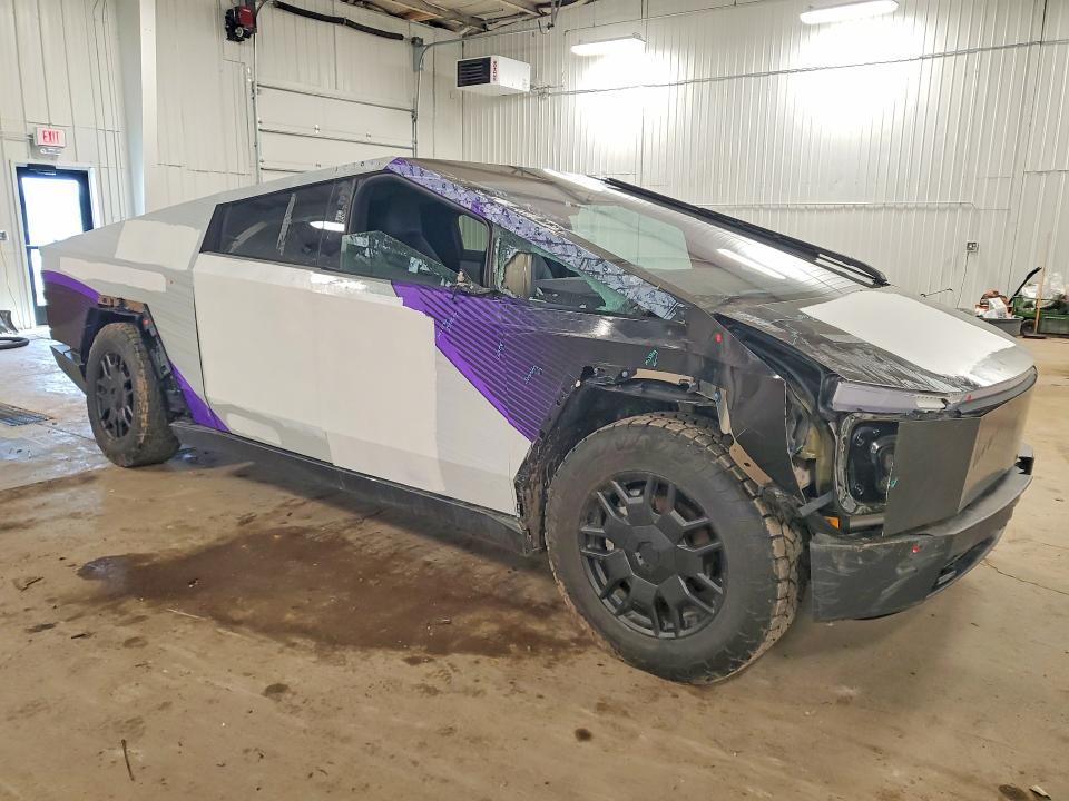 2024 Tesla Cybertruck