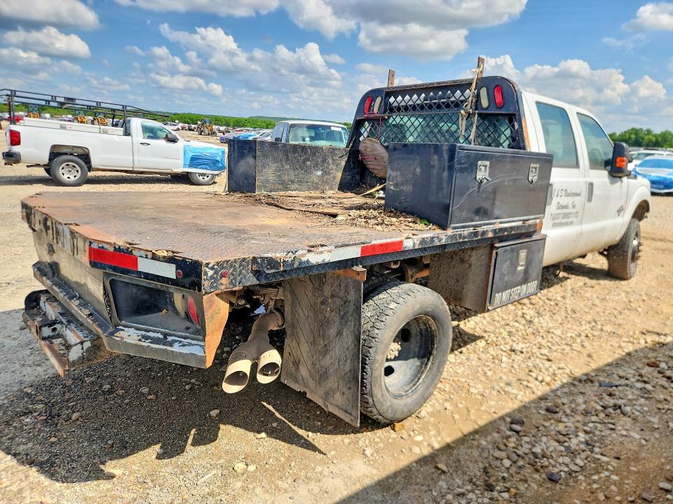 2015 Ford F350 Super Duty Flatbed Truck