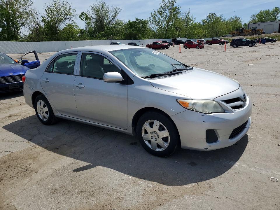 2013 Toyota Corolla l