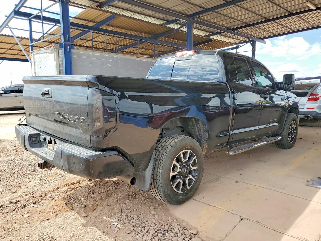 2018 Toyota Tundra SR5