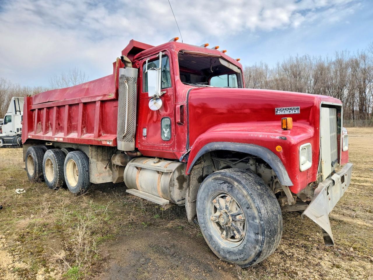 1996 International 5000SFA  Dump Truck