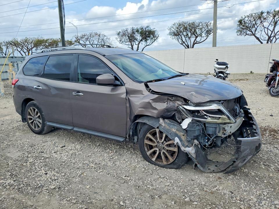 2013 Nissan Pathfinder s