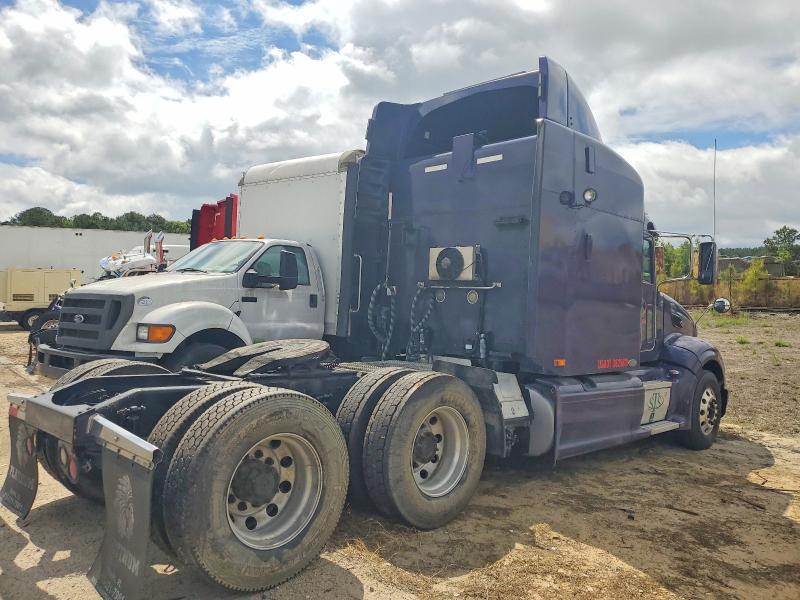 2011 Peterbilt 386