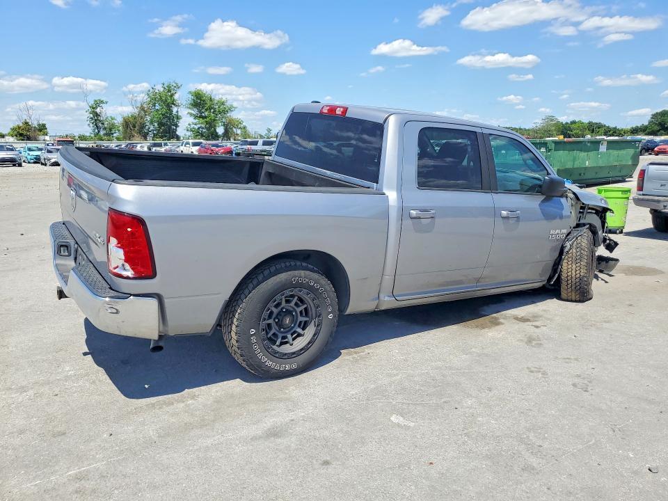 2021 Dodge RAM 1500 Classic SLT