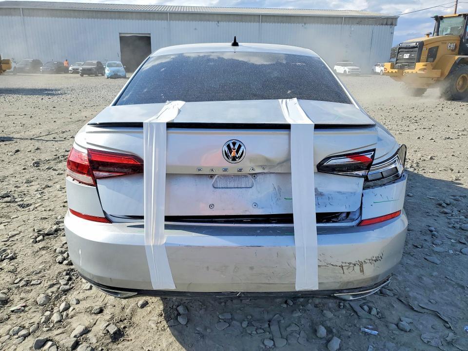 2020 Volkswagen Passat R-line