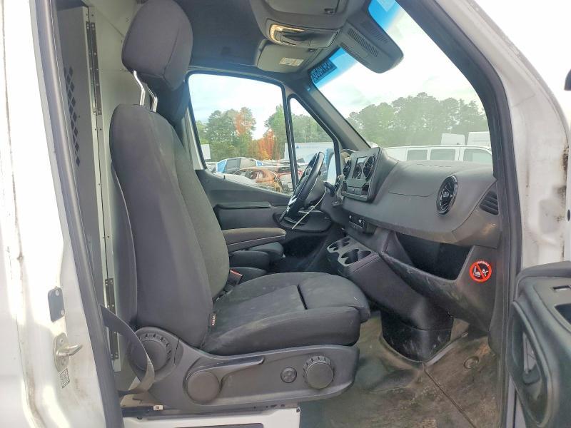 2021 Mercedes-Benz Sprinter 2500 Utility / Service van