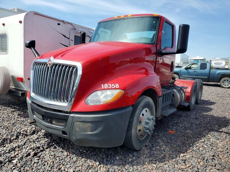2018 International LT625
