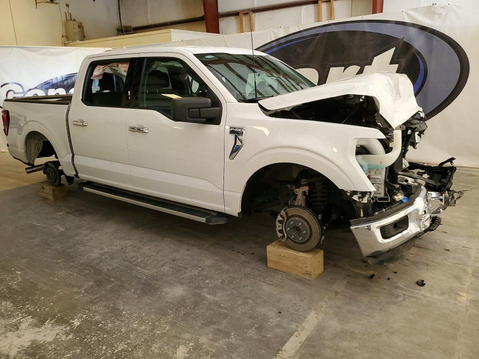 2025 Ford F150 XLT