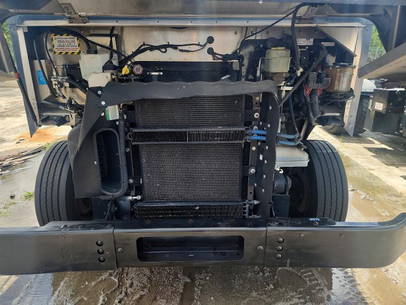 2020 Freightliner MT45G Delivery Truck