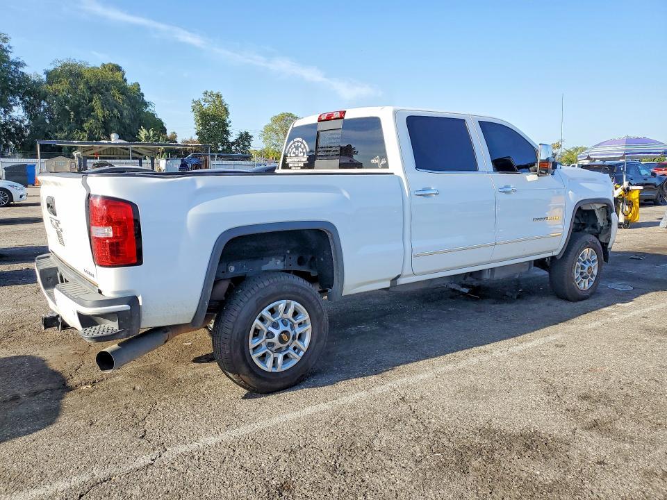 2016 GMC Sierra K2500 Denali