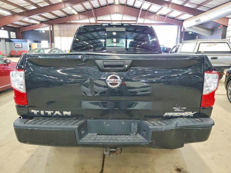 2019 Nissan Titan PRO-4X