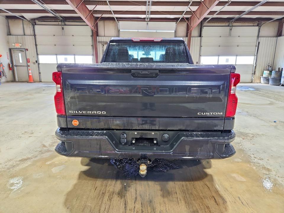 2022 Chevrolet Silverado K1500 Custom