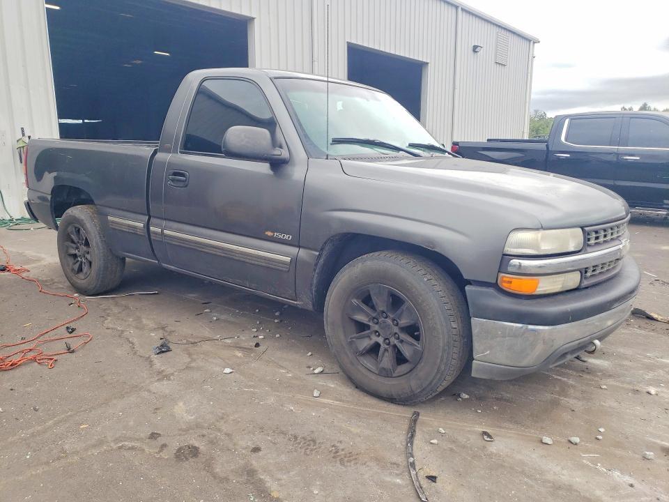 2000 Chevrolet Silverado C1500