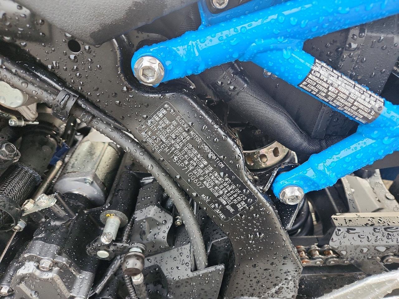 2023 Suzuki GSX800 R