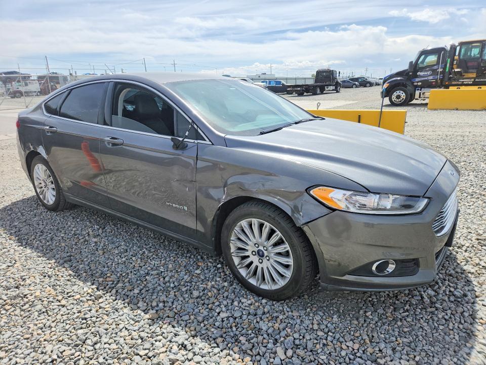 2013 Ford Fusion se Hybrid