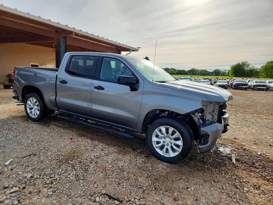 2021 Chevrolet Silverado C1500 Custom