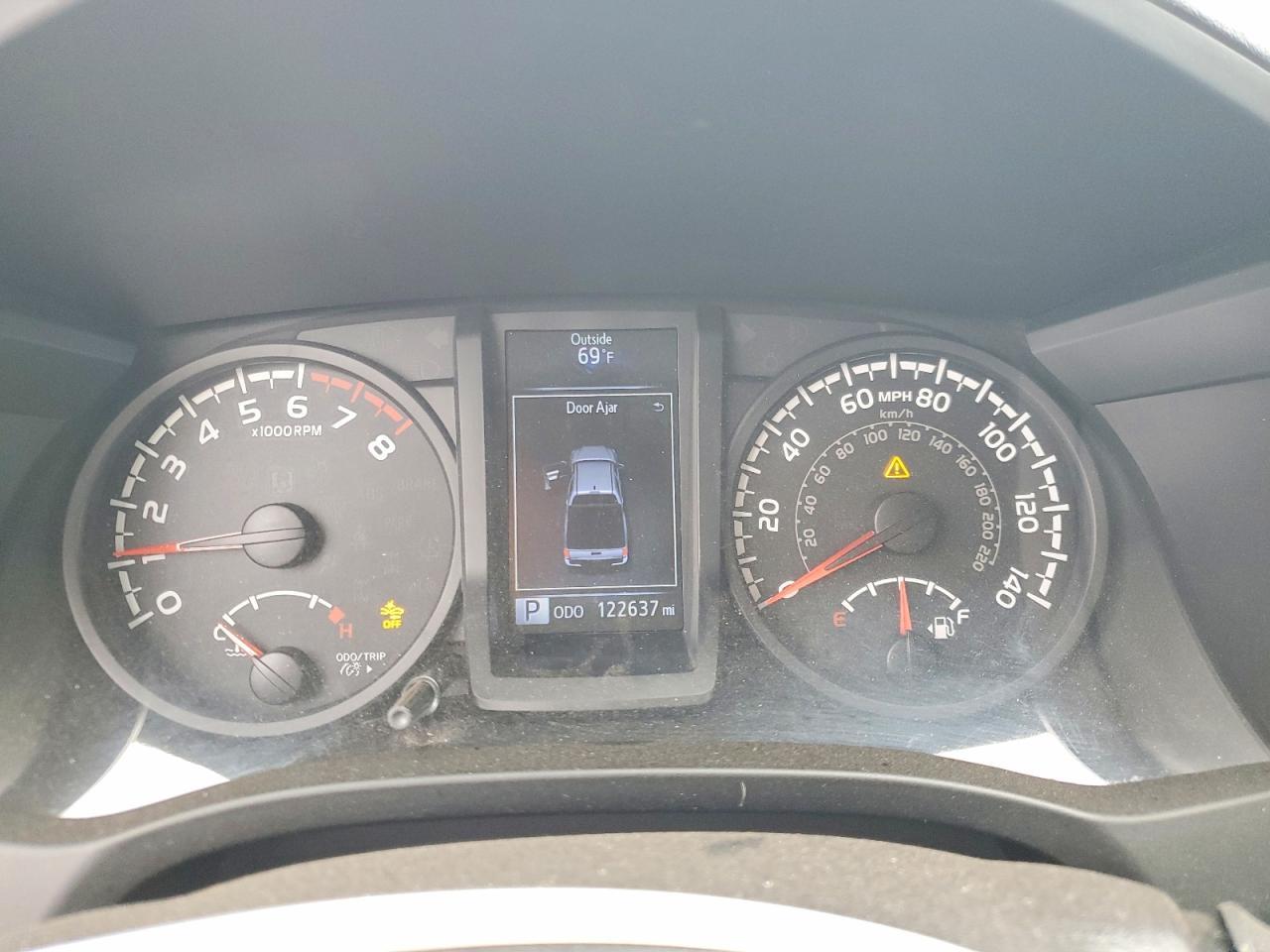 2019 Toyota Tacoma SR V6