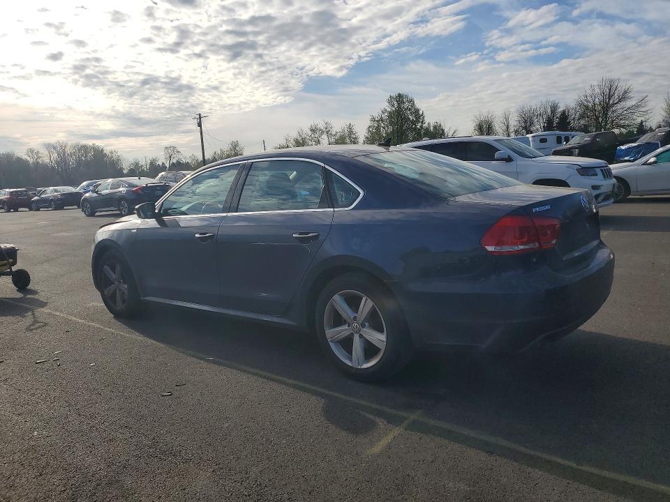 2014 Volkswagen Passat s