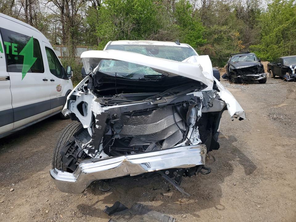 2025 Chevrolet Silverado C1500