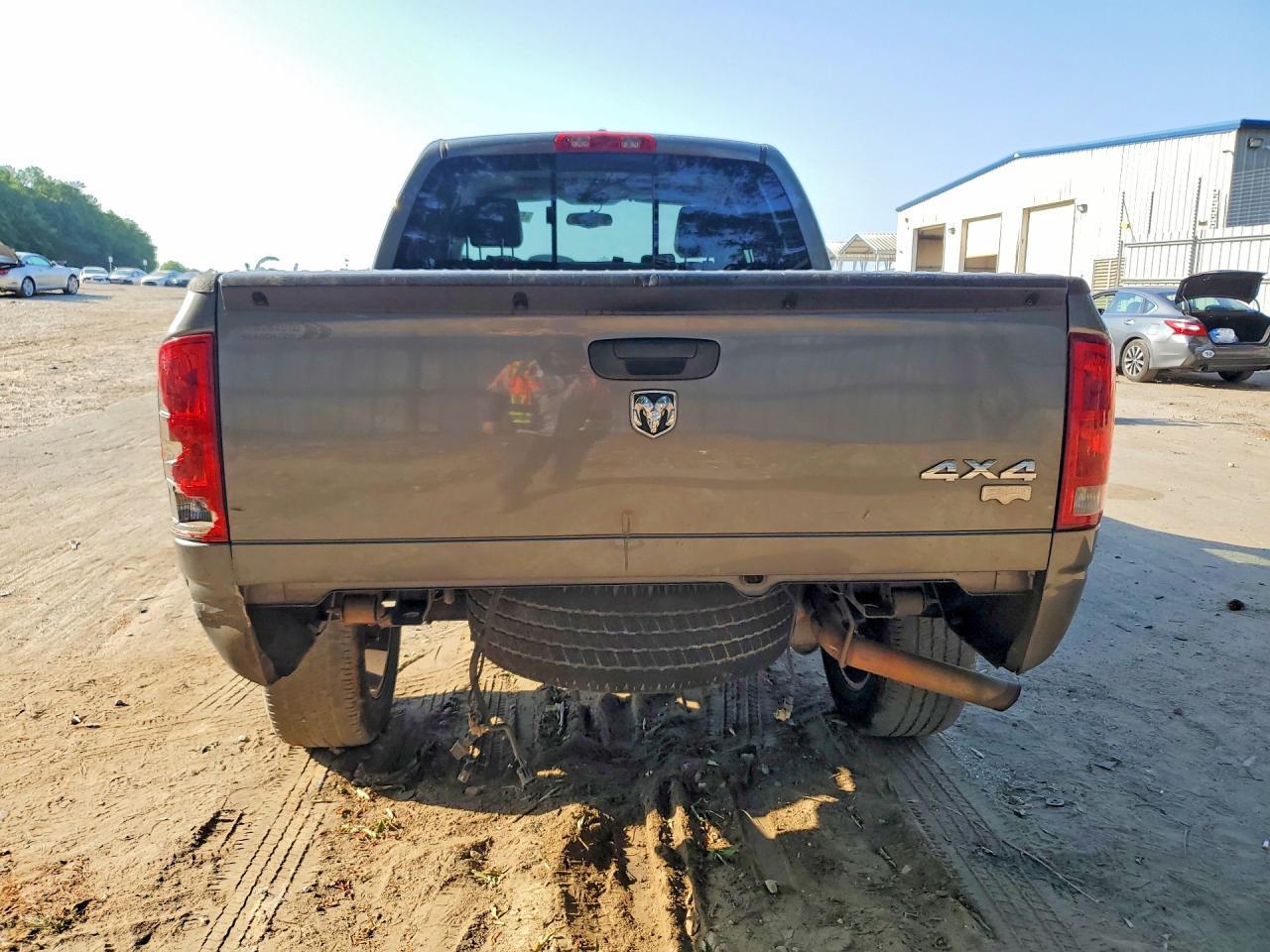 2006 Dodge RAM 1500 ST