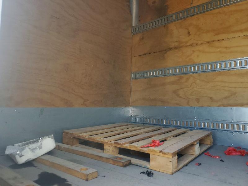 2021 Isuzu Npr hd Delivery Truck