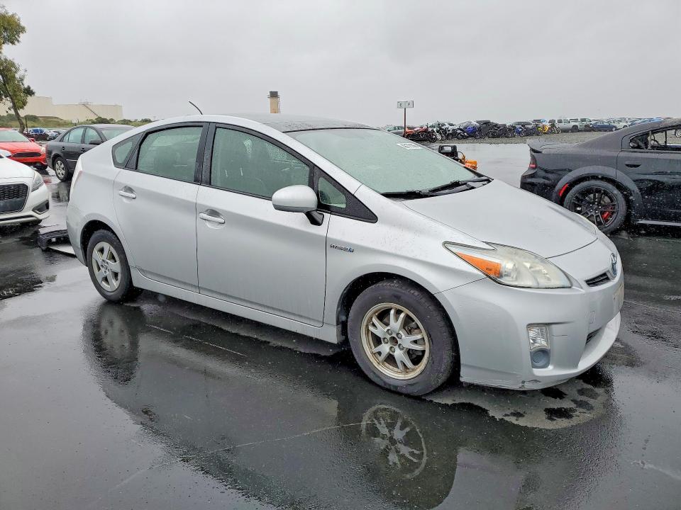 2010 Toyota Prius iv