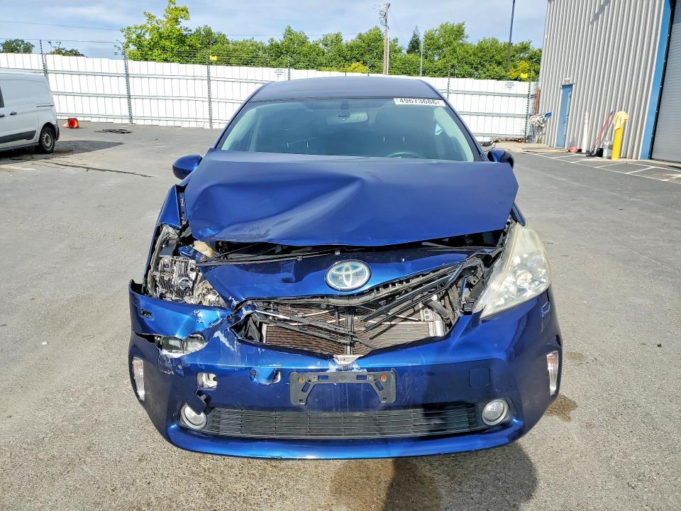 2012 Toyota Prius v Five