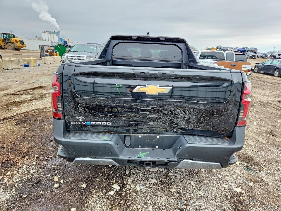 2026 Chevrolet Silverado LT