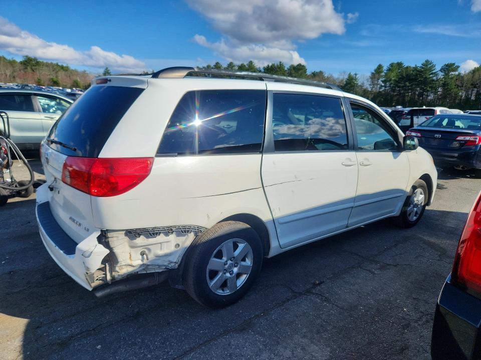 2008 Toyota Sienna le 7-passenger