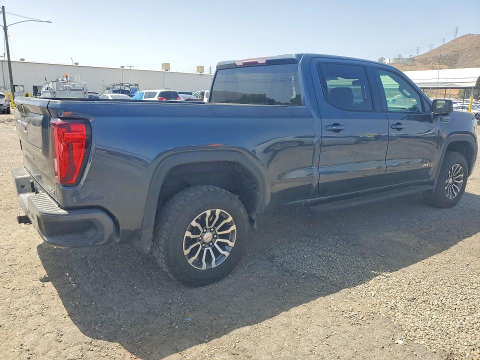 2021 GMC Sierra K1500 AT4
