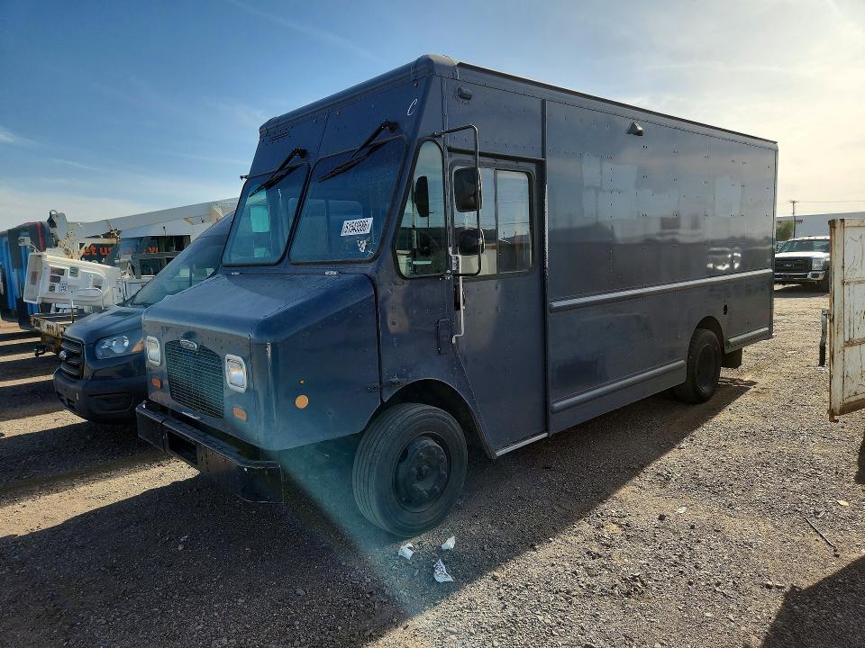 2020 Freightliner Chassis M Line