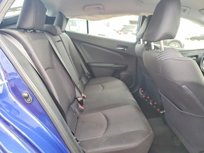 2016 Toyota Prius two