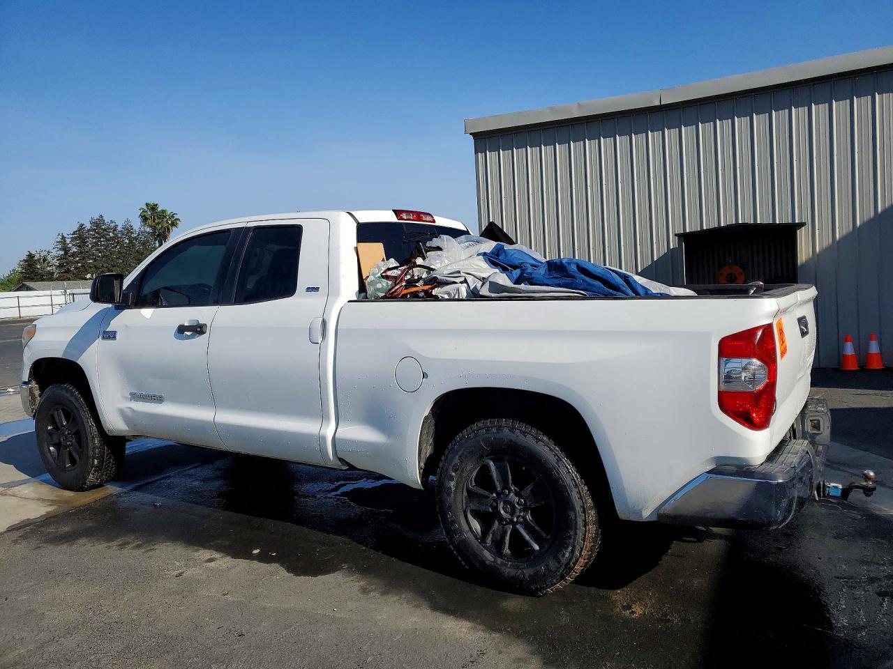2014 Toyota Tundra SR5
