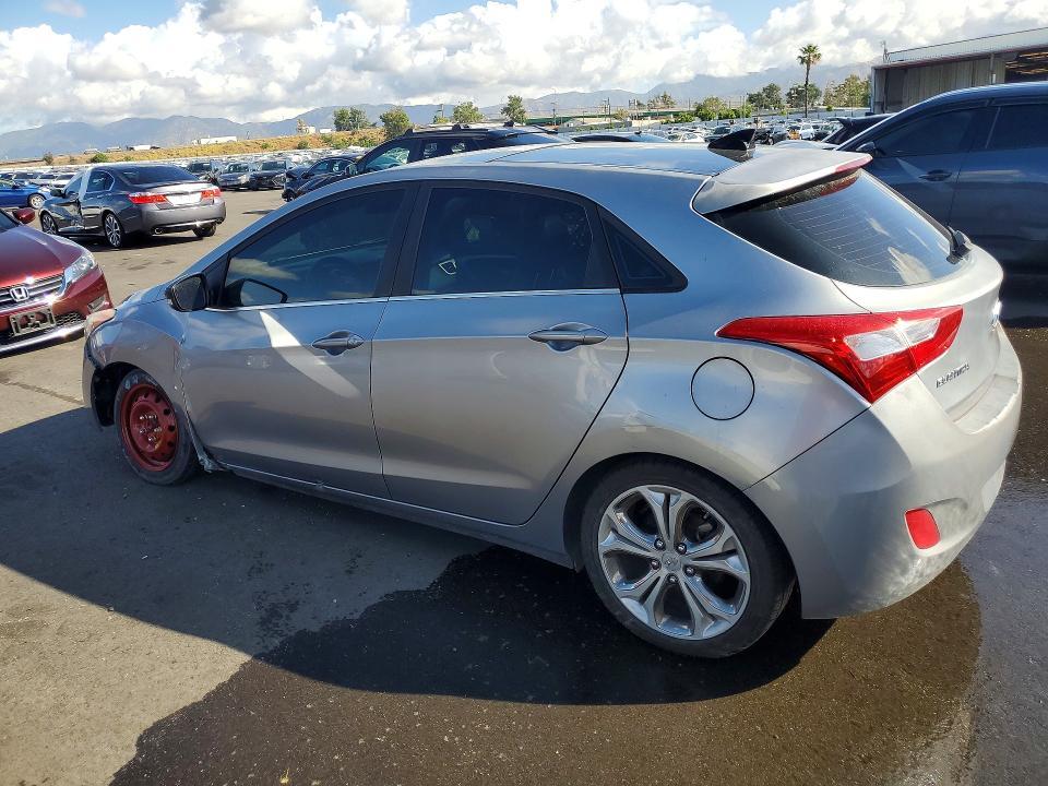 2013 Hyundai Elantra gt Base