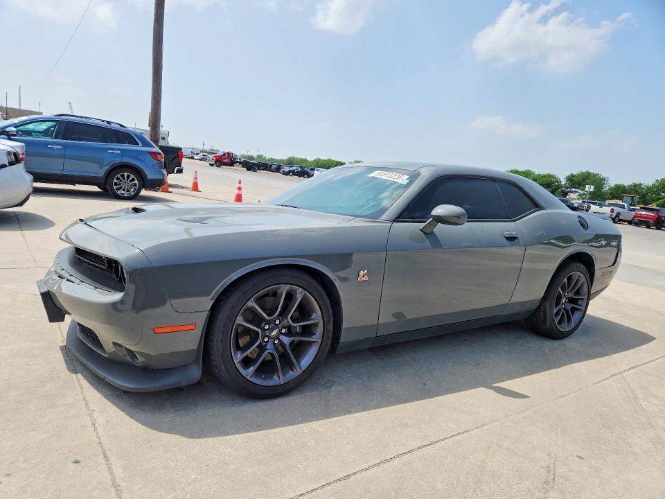 2023 Dodge Challenger r