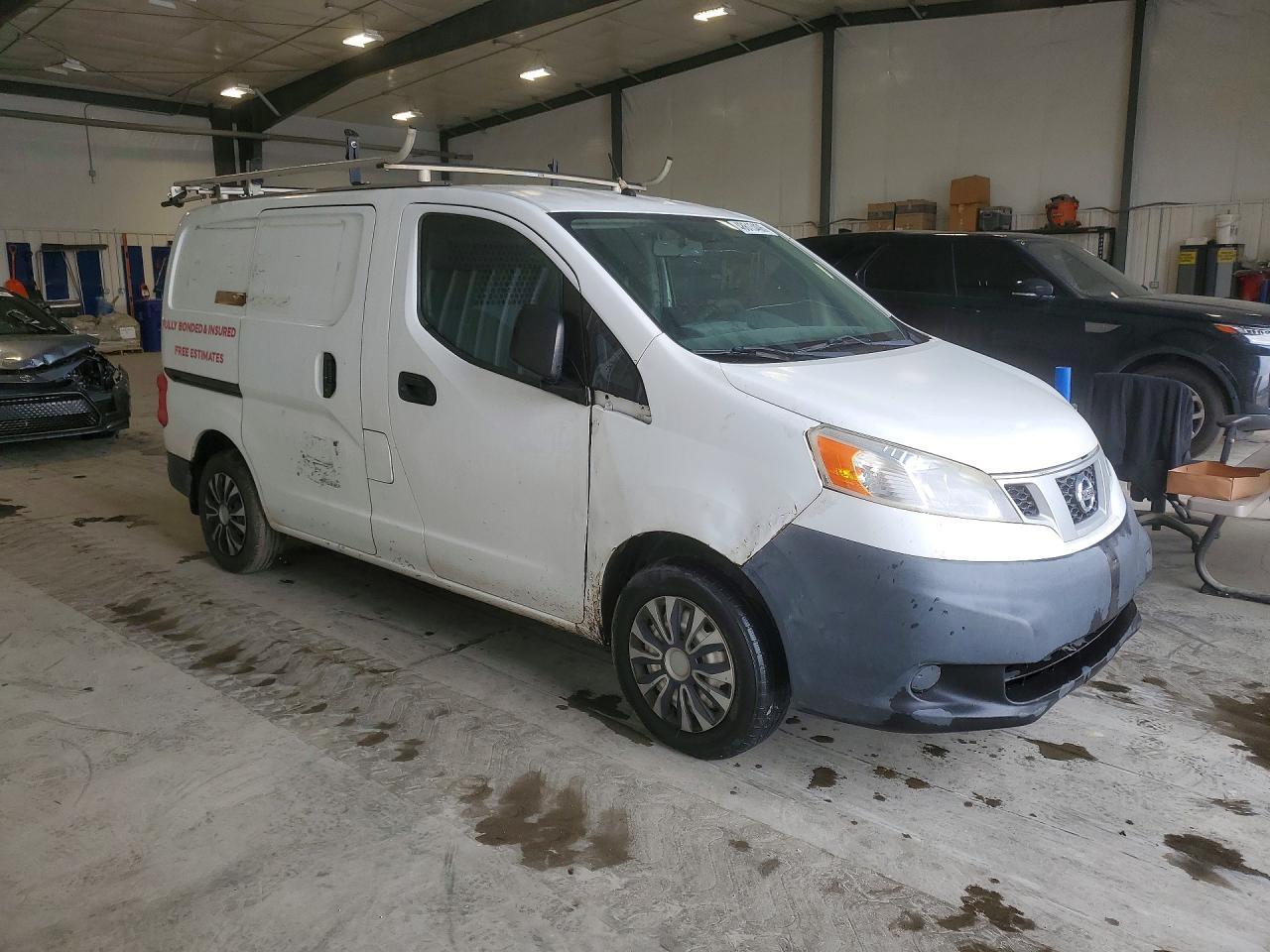 2015 Nissan NV200 S