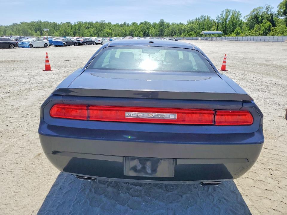 2009 Dodge Challenger r